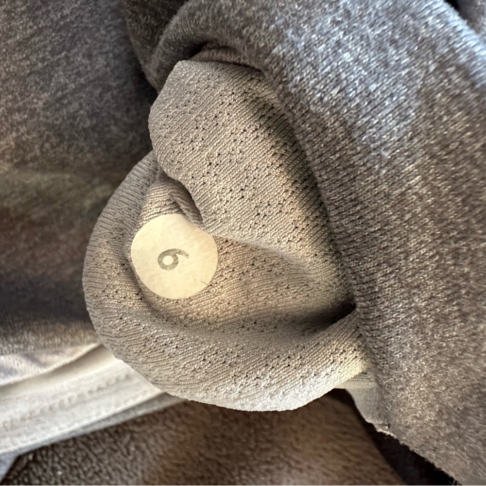 Lululemon Runder Under Pant size 6 - Picture 14 of 14